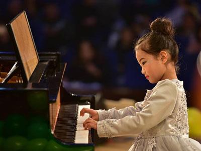 宜宾钢琴家教价格多少钱一小时？收费标准？